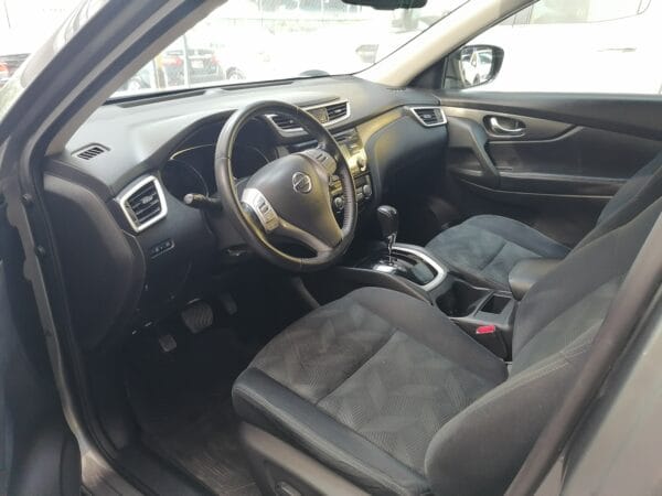 NISSAN XTRAIL ADVANCE 2017 3 FILAS