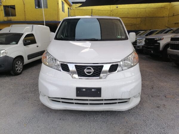 NISSAN NV200 2015