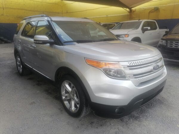 FORD EXPLORER LIMITED 2015
