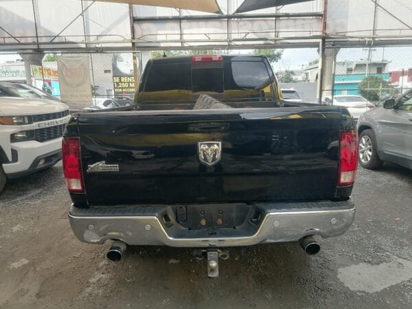 DODGE RAM 1500 BIG HORN 2015