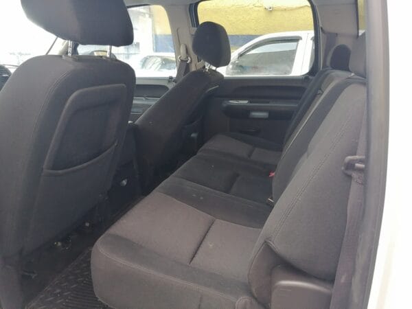 CHEVROLET CHEYENNE 2011