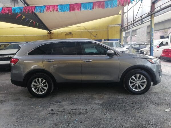 KIA SORENTO 2016