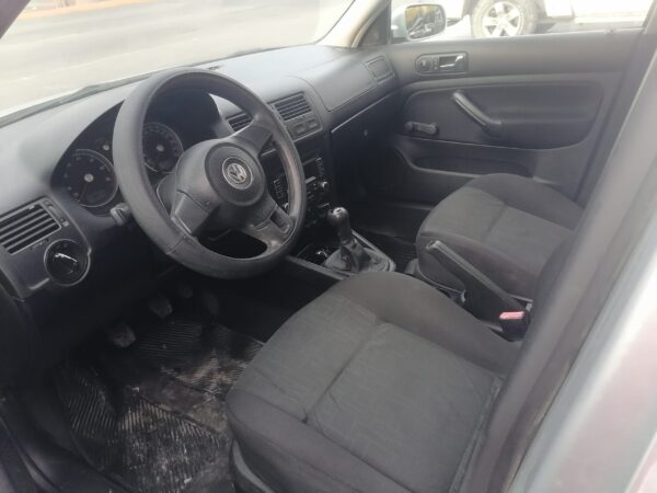 VOLKSWAGEN JETTA 2015 - Image 10