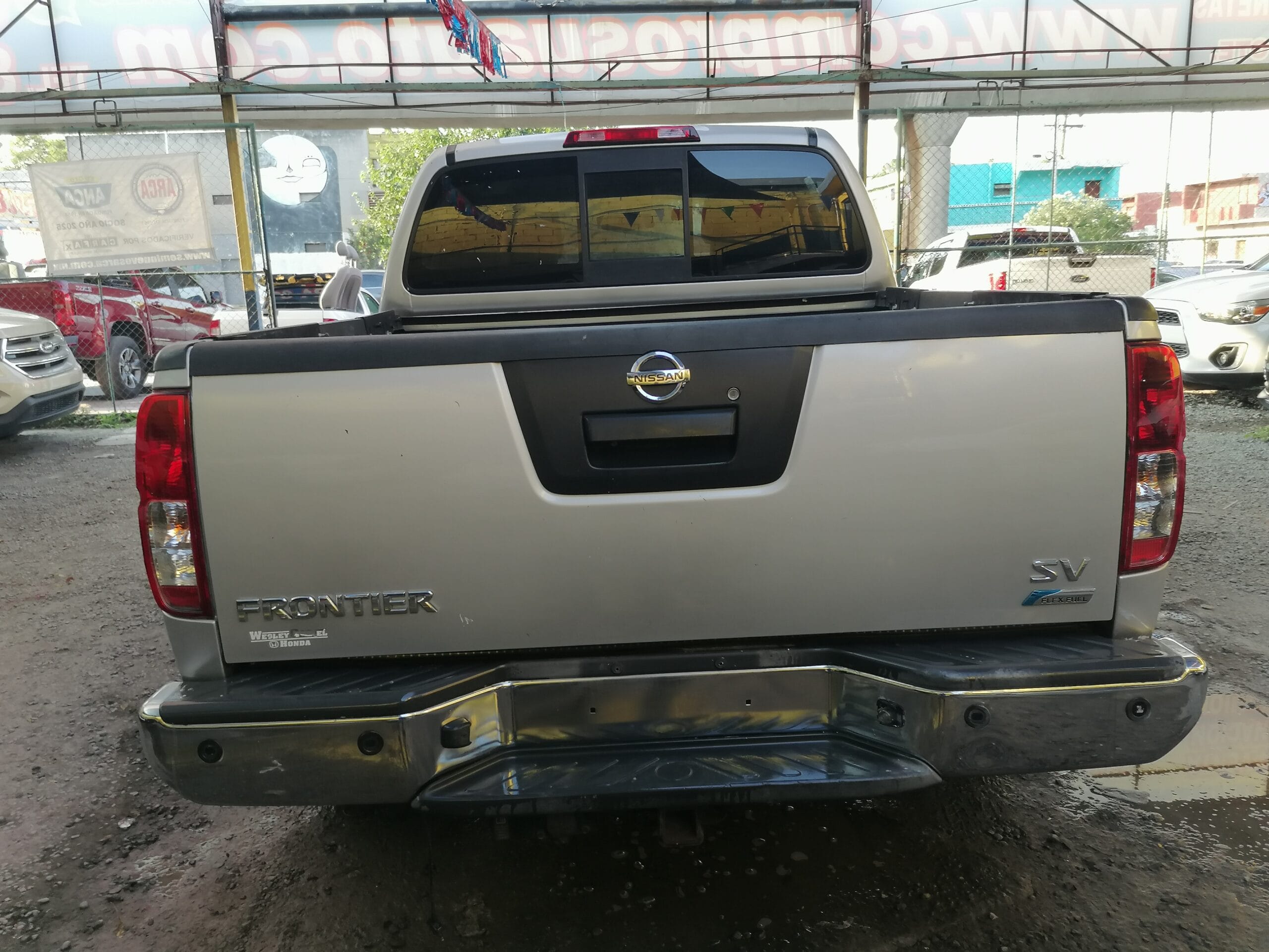 NISSAN FRONTIER DOBLE CABINA 2017 - Image 8