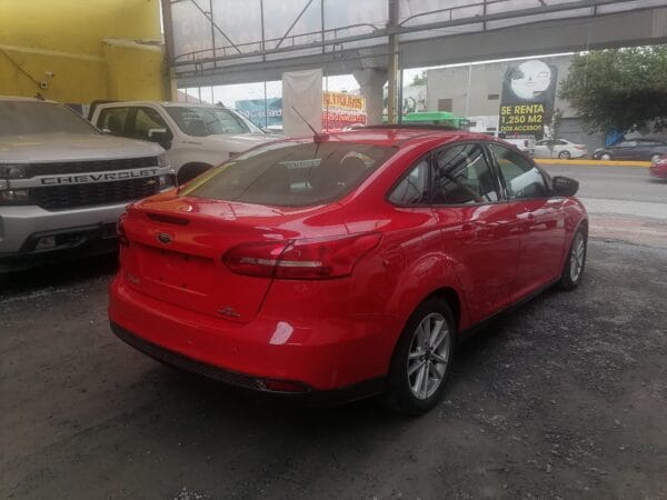 FORD FOCUS 2015