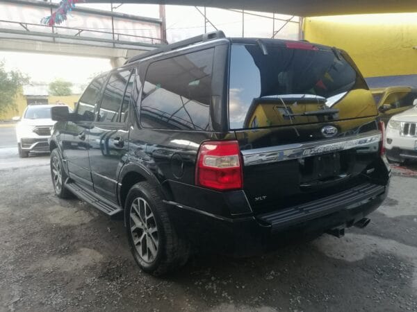 FORD EXPEDITION XLT 4X4 2016