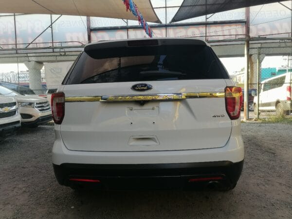 FORD EXPLORER 4X4 2017