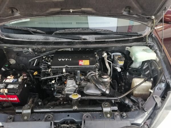 TOYOTA AVANZA 2011