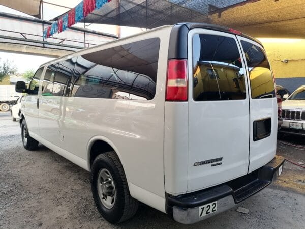 CHEVROLET EXPRESS VAN 2015 15 PASAJEROS