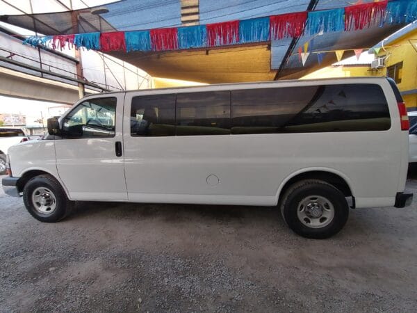 CHEVROLET EXPRESS VAN 2015 15 PASAJEROS