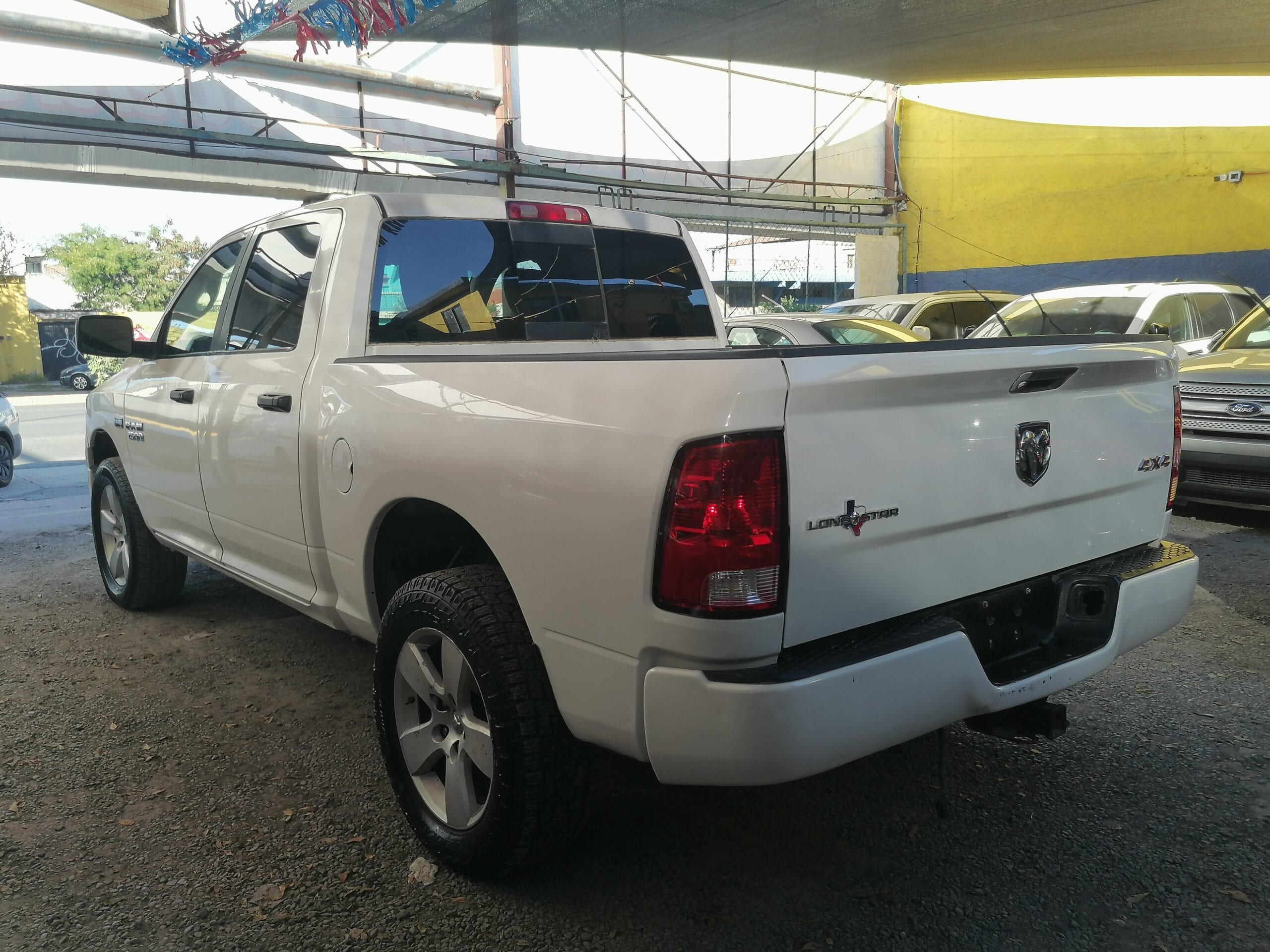 RAM 4X4 DOBLE CABINA MEXICANA 100% - Image 7