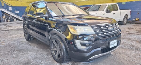 FORD EXPLORER SPORT 2017