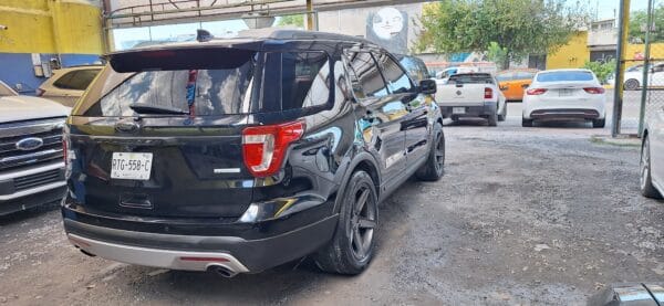 FORD EXPLORER SPORT 2017