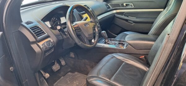 FORD EXPLORER SPORT 2017
