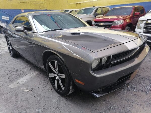 DODGE CHALLENGER 2009