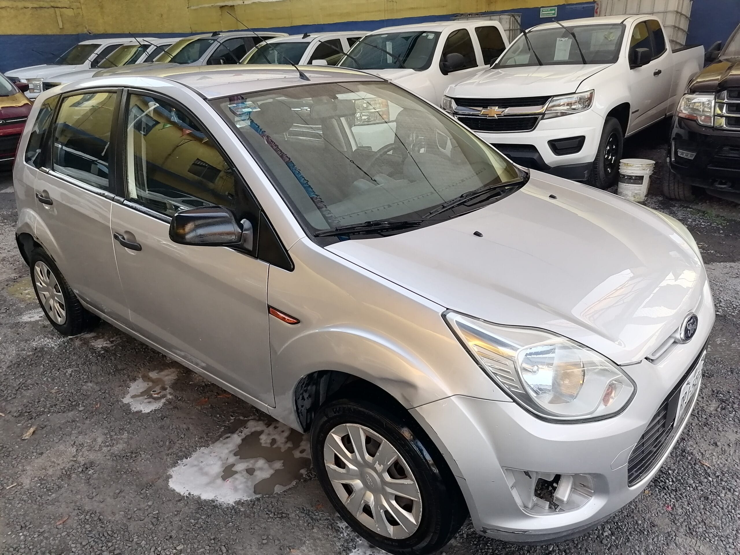 Ford IKON 2013 - Image 4