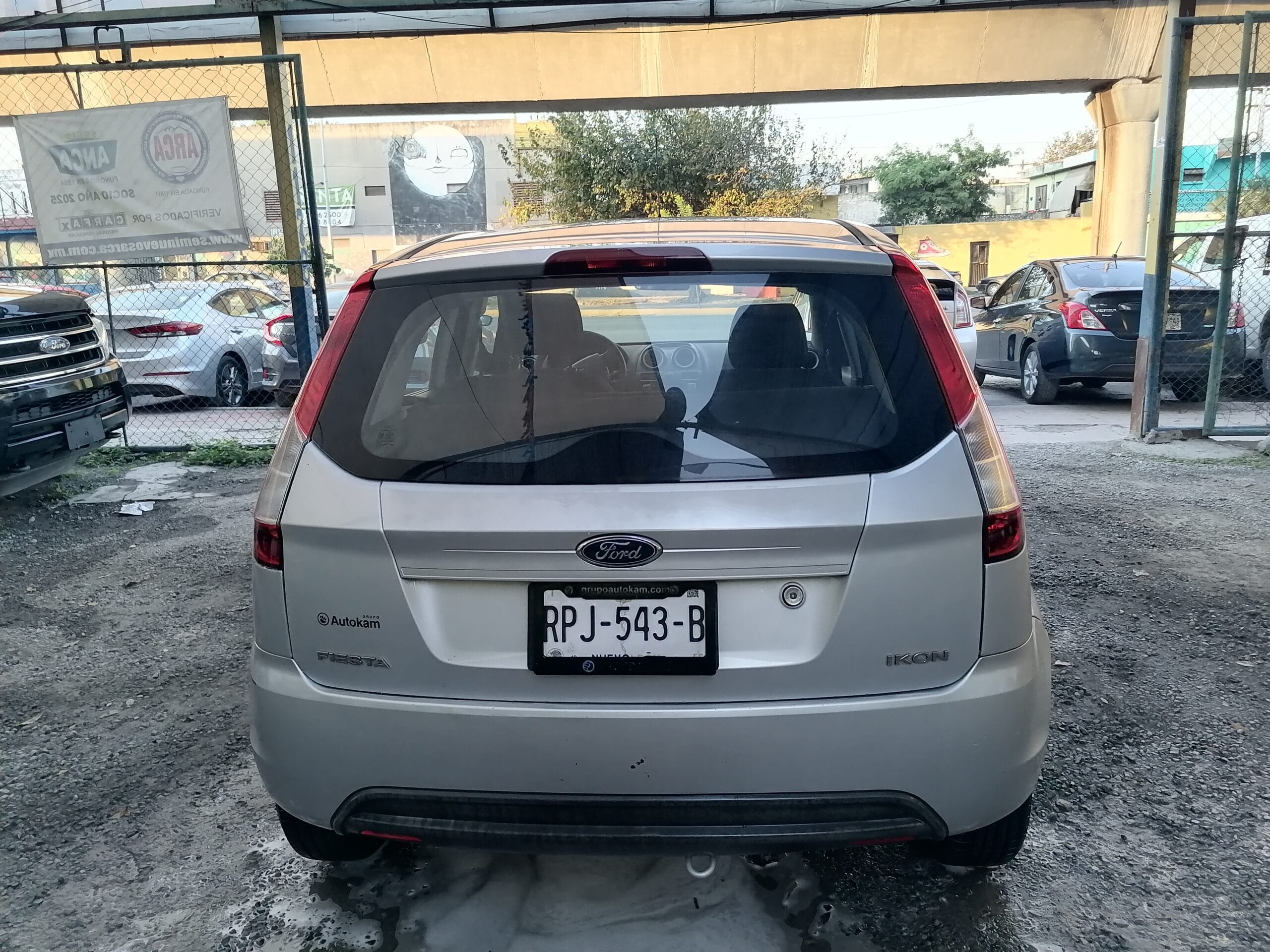 Ford IKON 2013 - Image 7