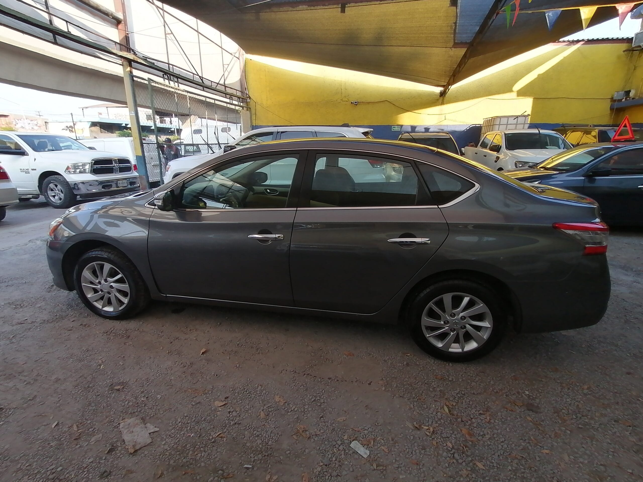 NISSAN SENTRA ADVANCE 2016 - Image 9