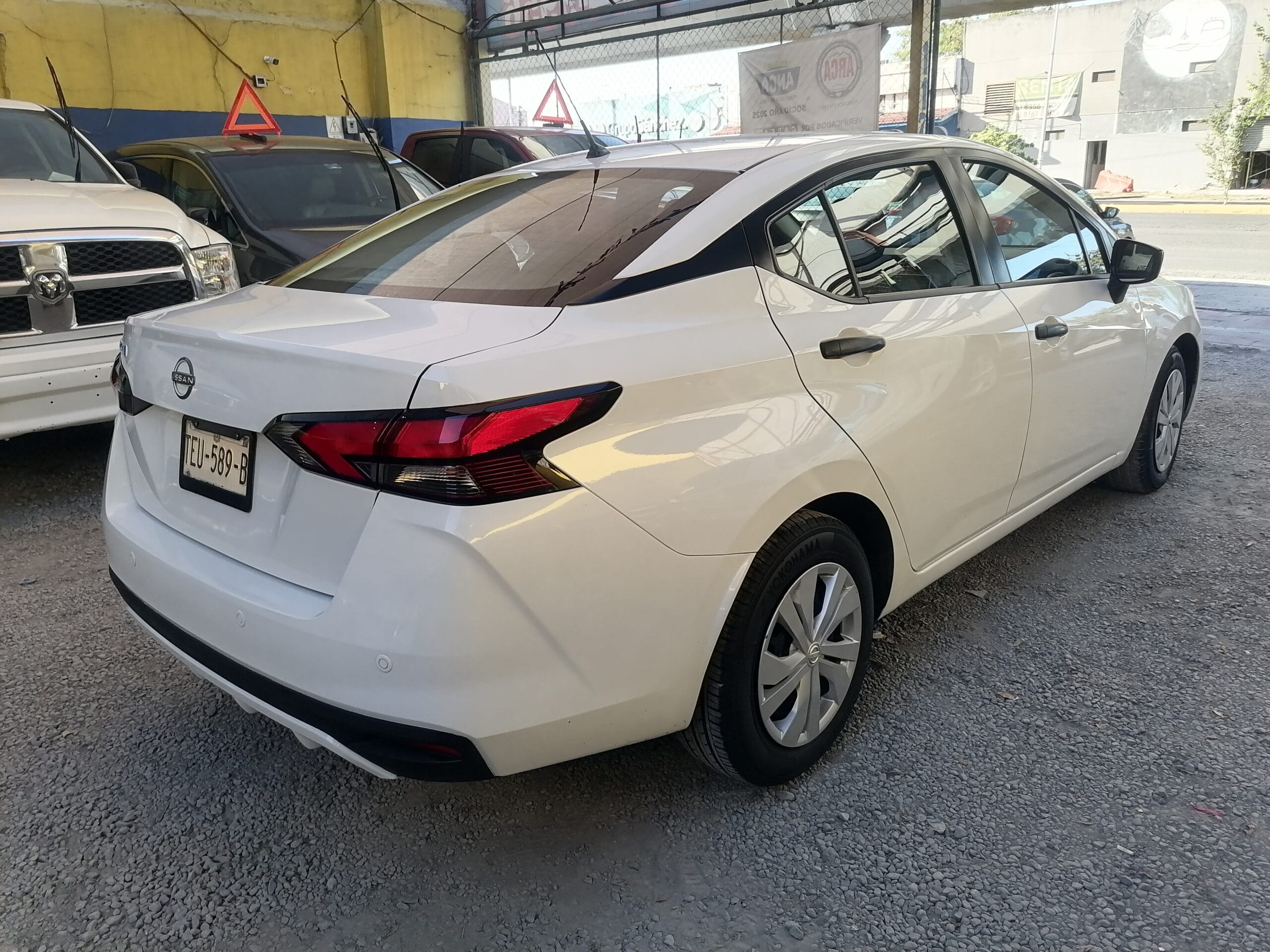 Nissan Versa Sense 2024 - Image 5