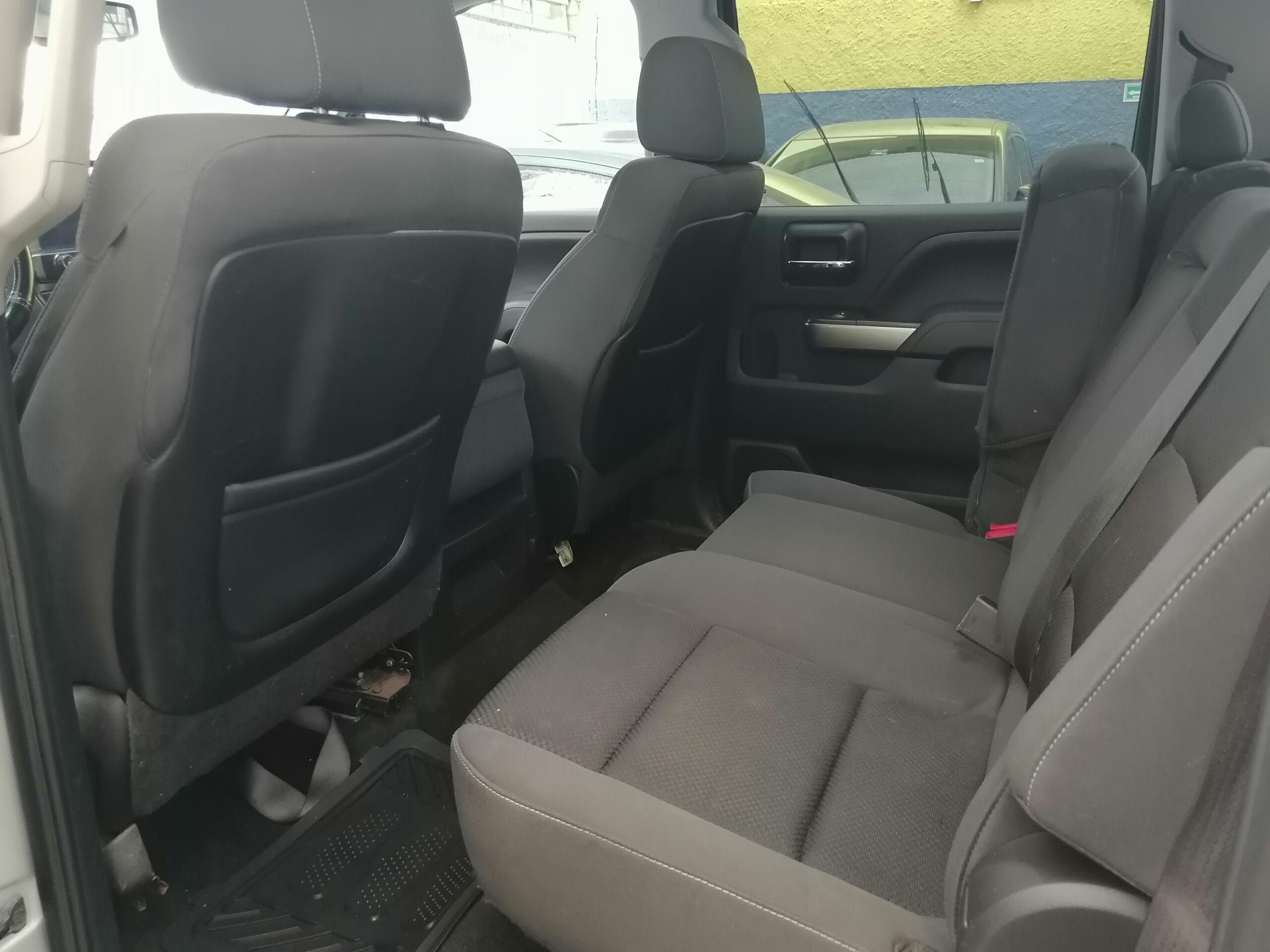 Chevrolet SILVERADO 4X4 DOBLE CABINA - Image 11