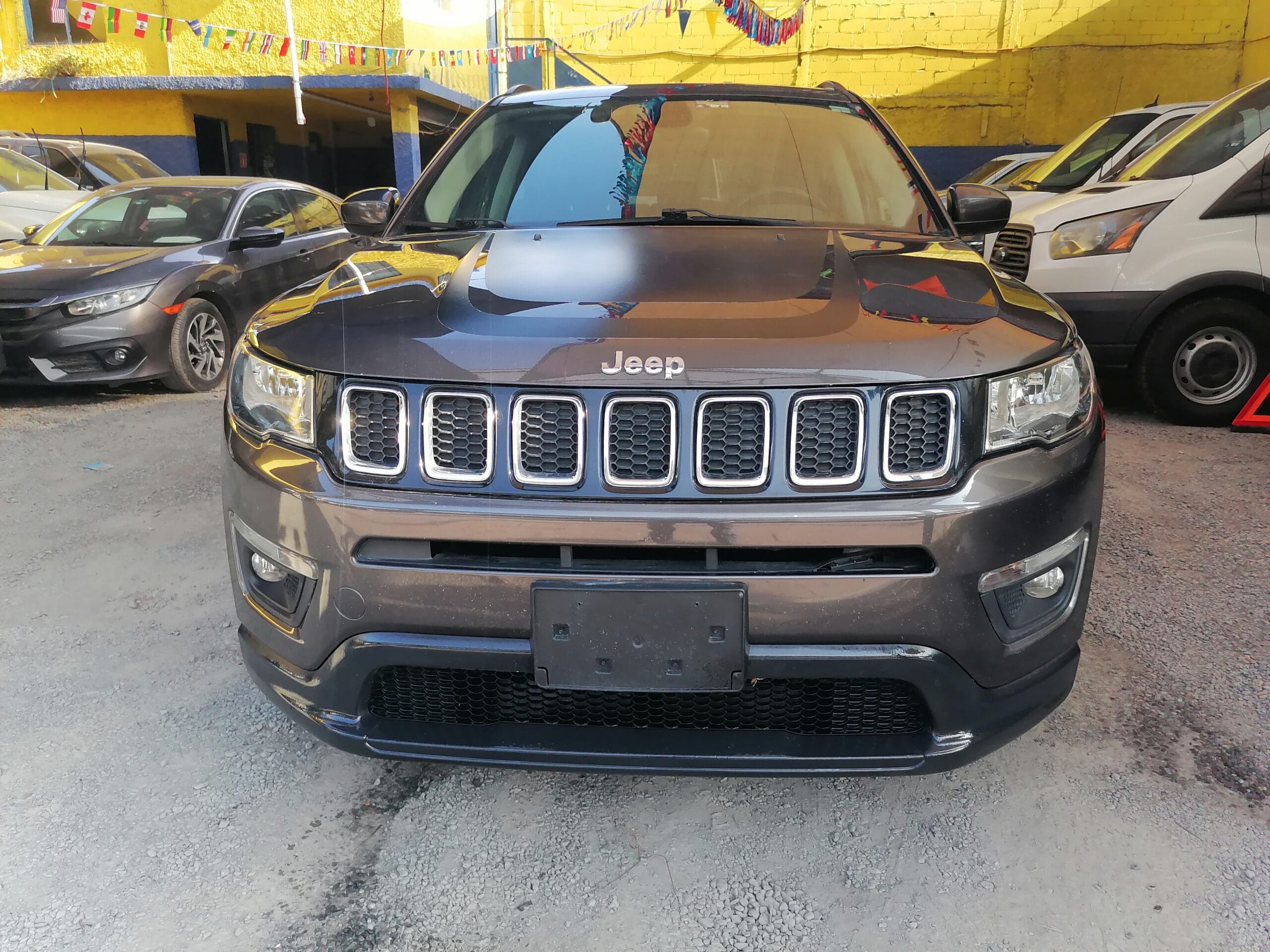 JEEP COMPASS LATITUDE 2018 - Image 3