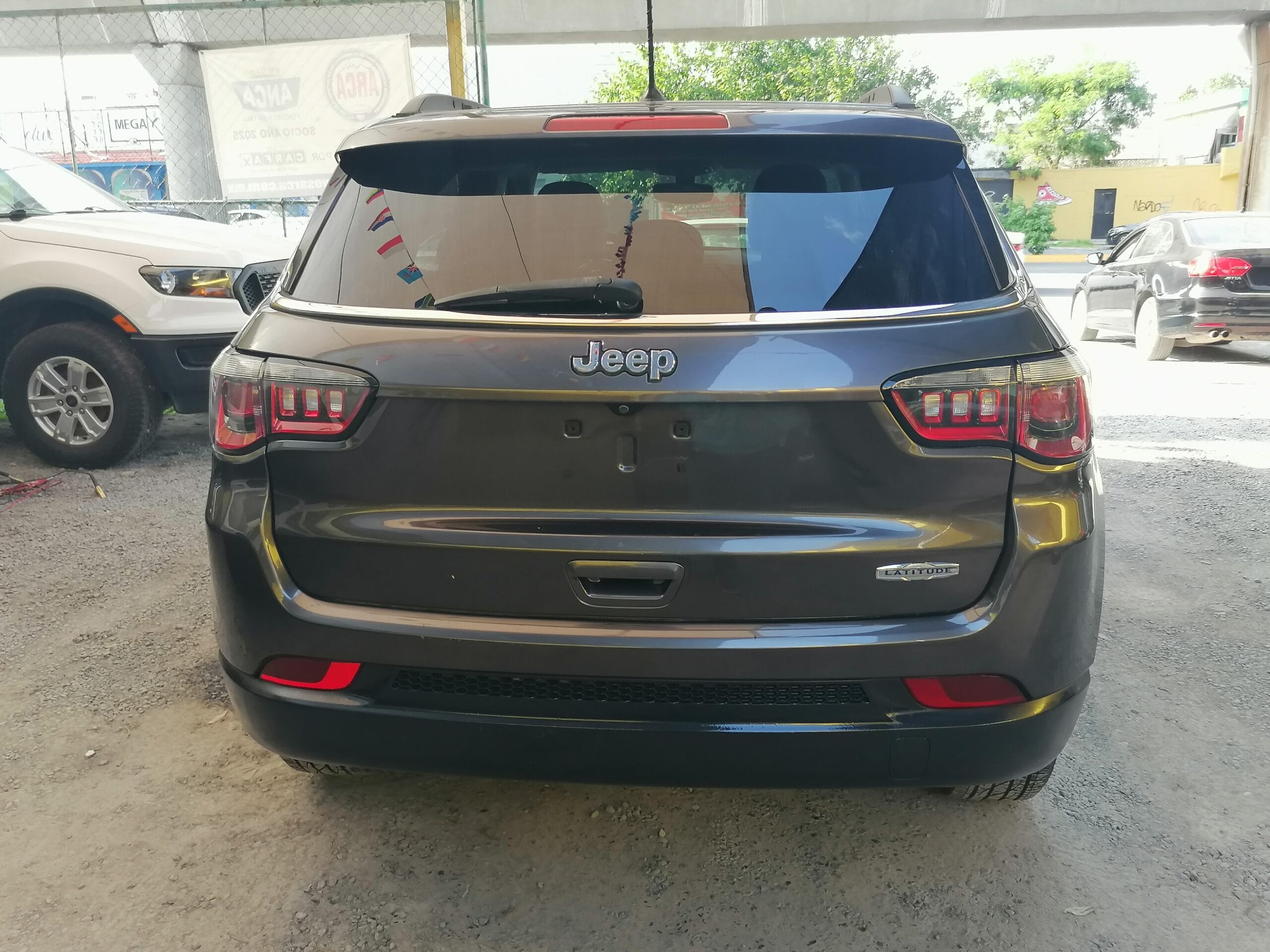 JEEP COMPASS LATITUDE 2018 - Image 6