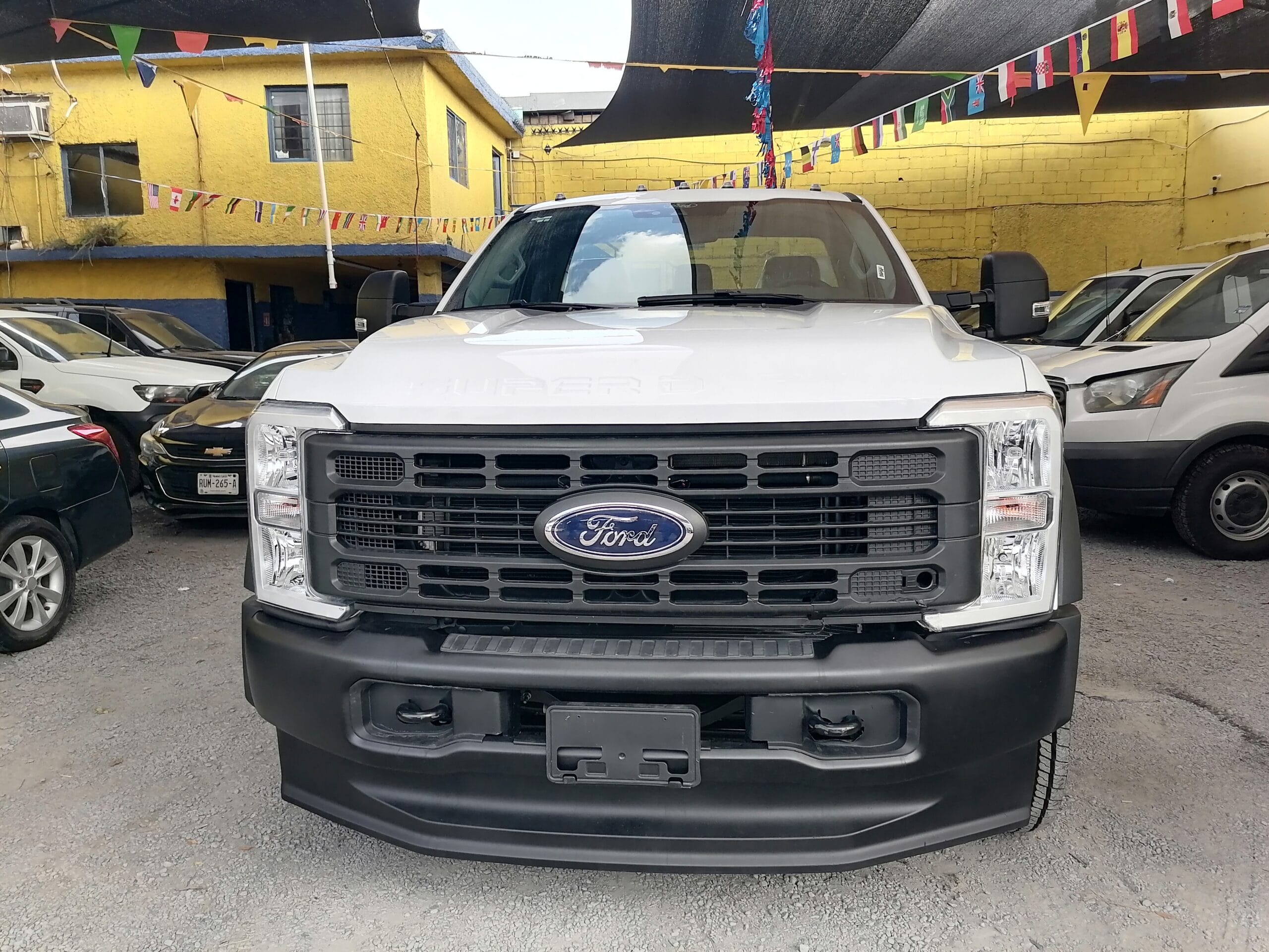 F550 XL DIESEL 2026 - Image 4