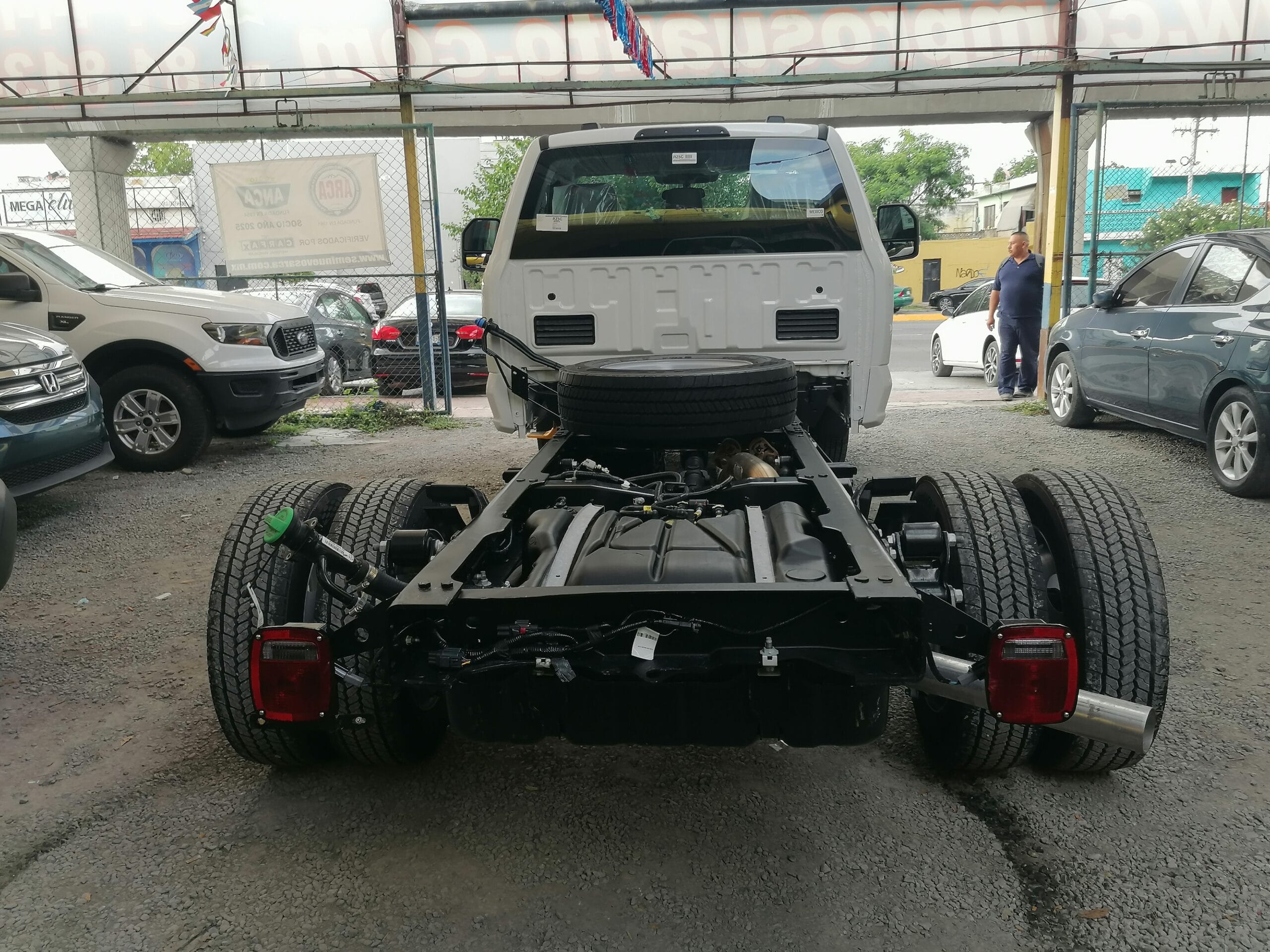 F550 XL DIESEL 2026 - Image 6