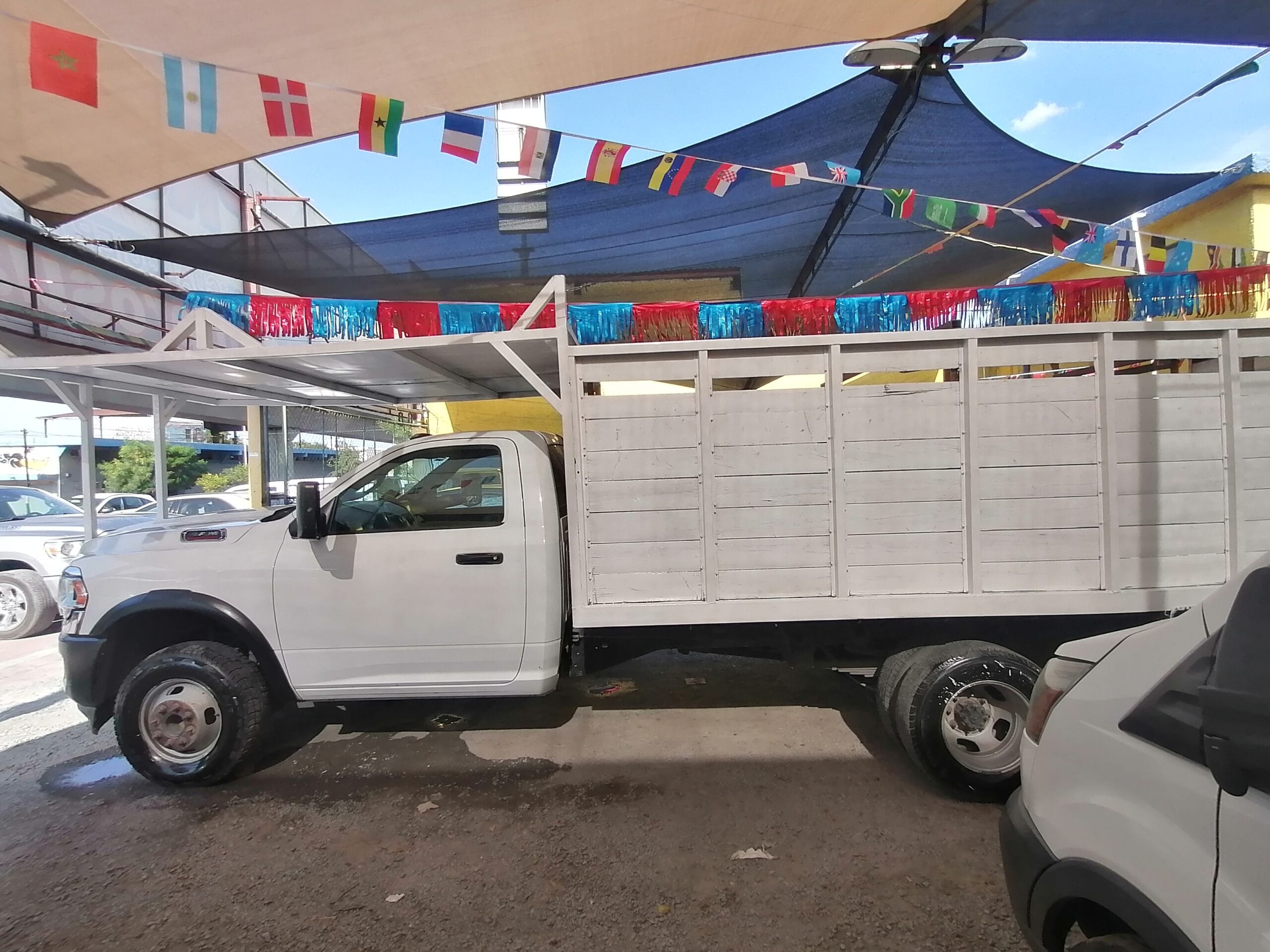 RAM 4000 2022 - Image 8