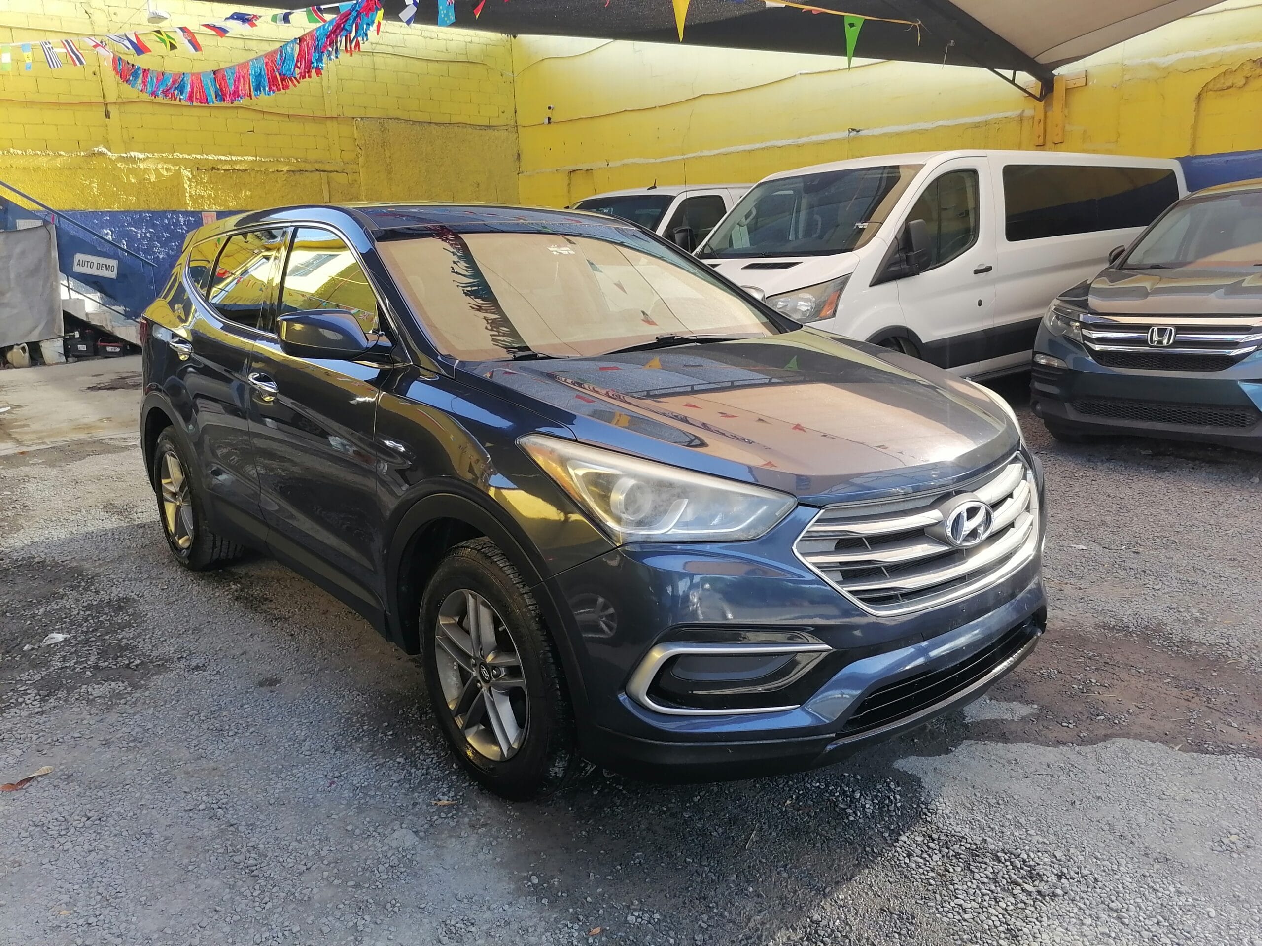 HYUNDAI SANTA FE 2017 - Image 4