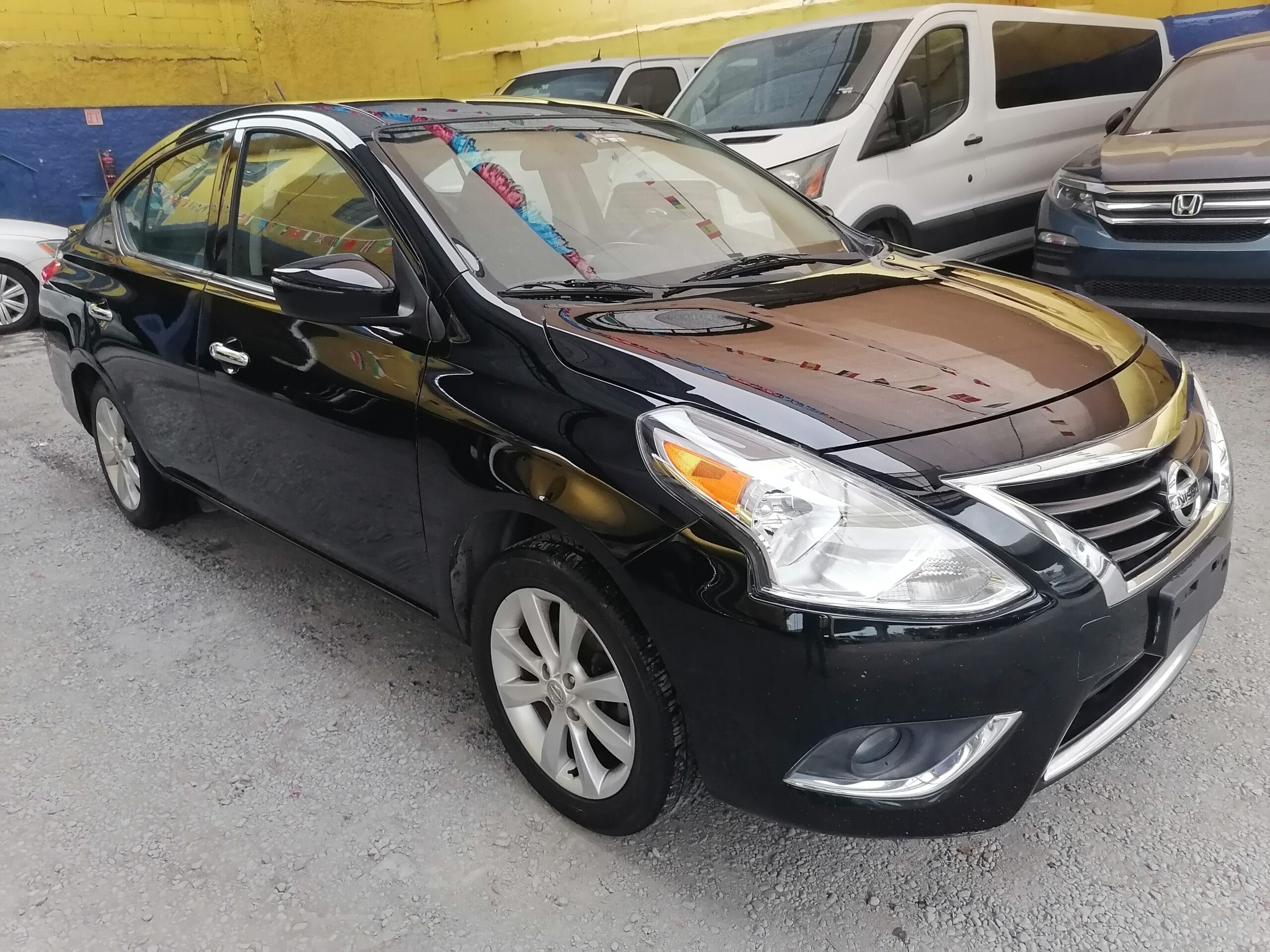 NISSAN VERSA ADVANCE 2017 - Image 3