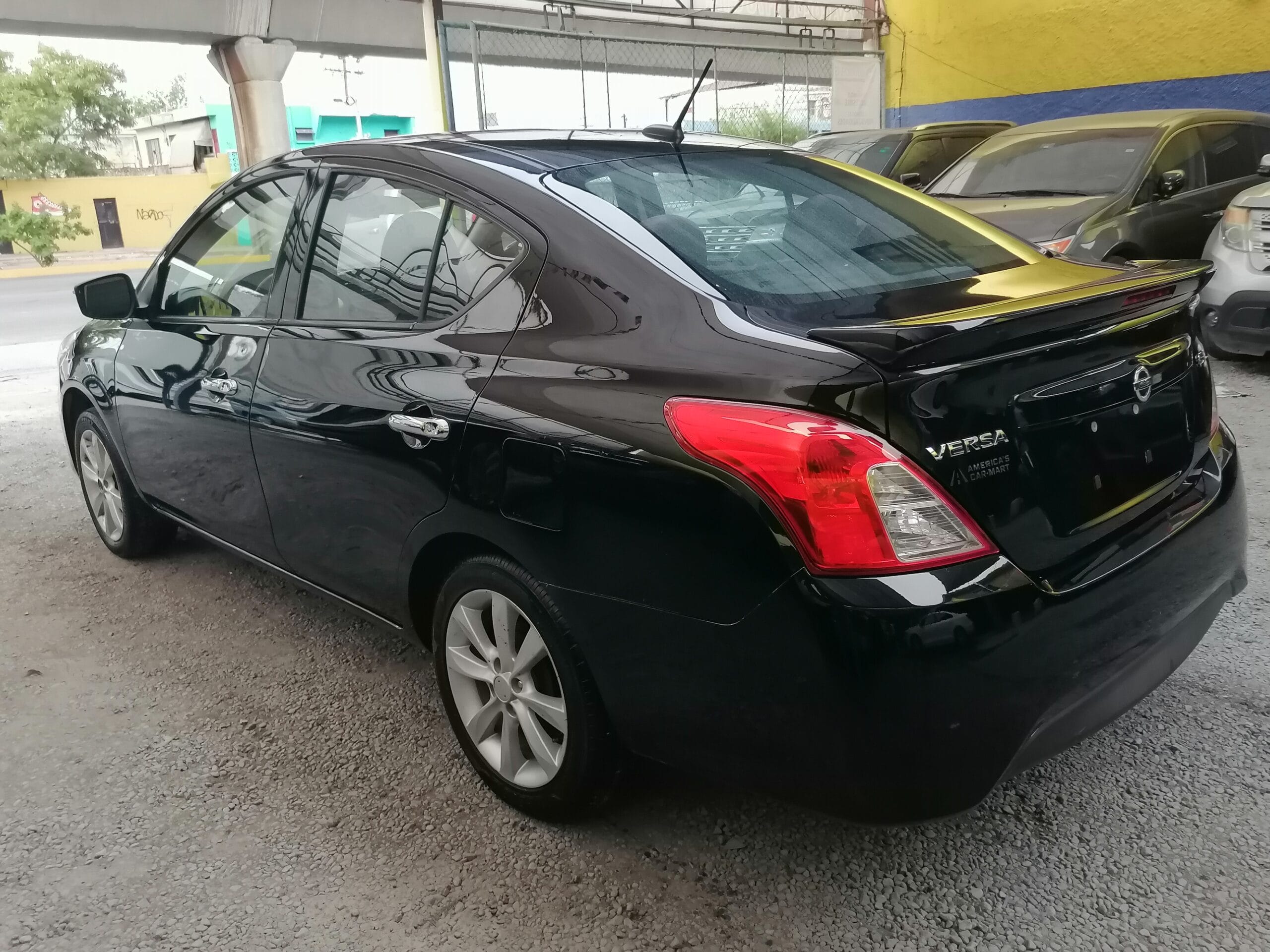 NISSAN VERSA ADVANCE 2017 - Image 6