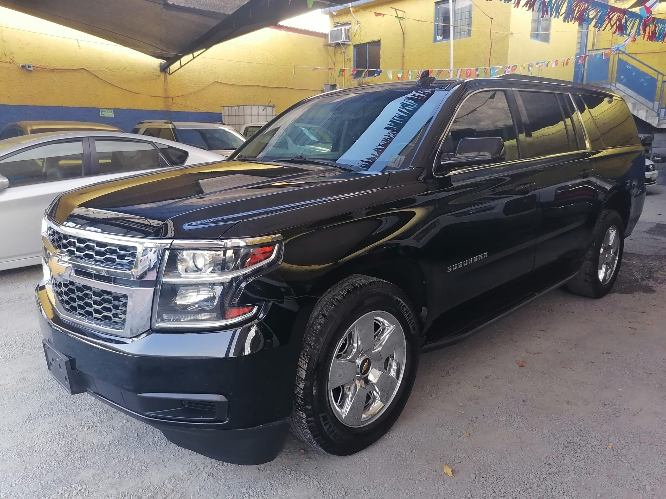 CHEVROLET SUBURBAN 2018